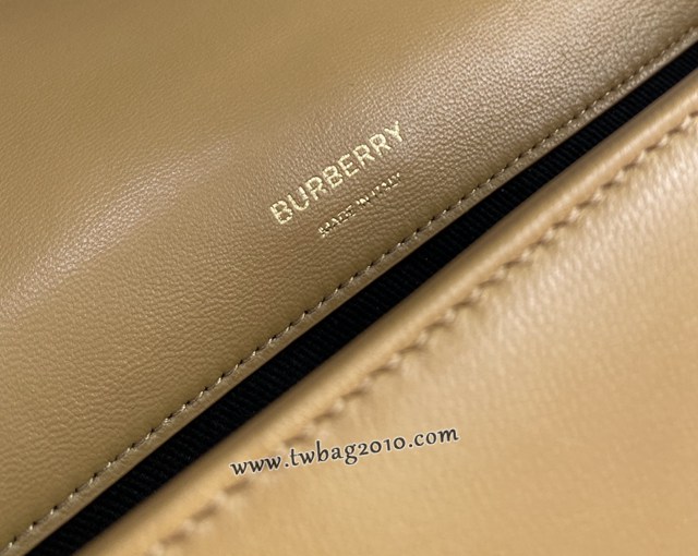Burberry專門店新款大號羊皮TB蘿拉包 巴寶莉鏈條單肩斜挎女包 yxb1255